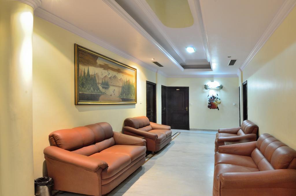Hotel Roopa International Amritsar Exterior foto