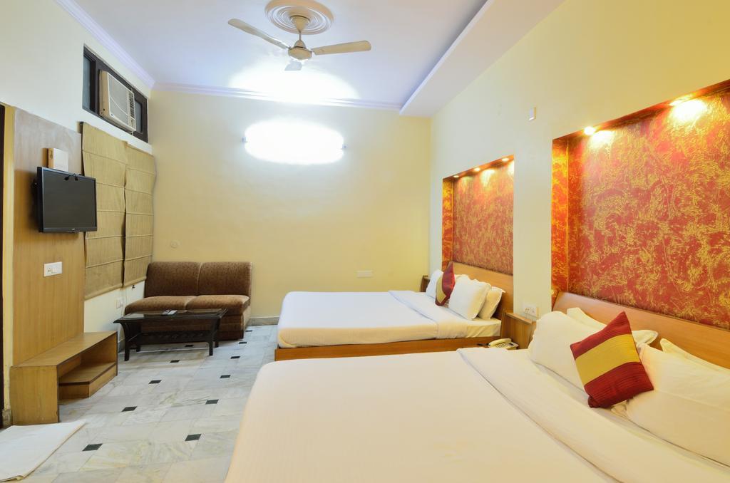 Hotel Roopa International Amritsar Exterior foto